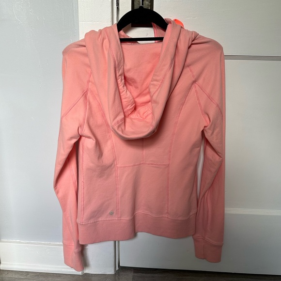 Lululemon Zip Up Jacket - Picture 4 of 8